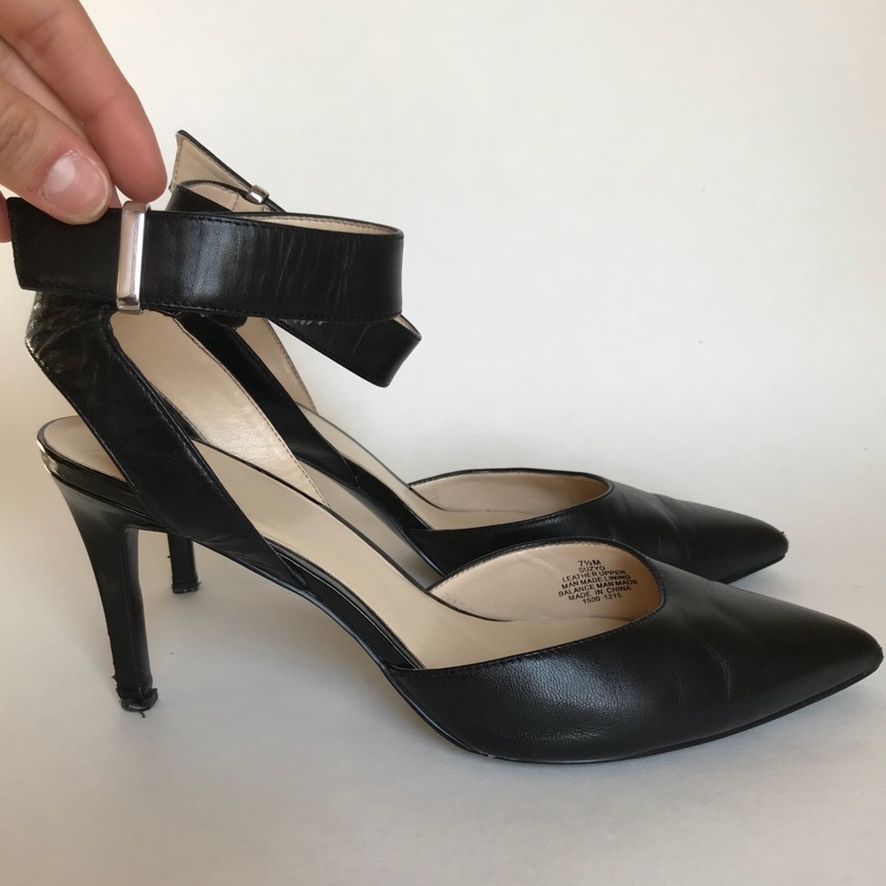 Nine West Pointed Heel